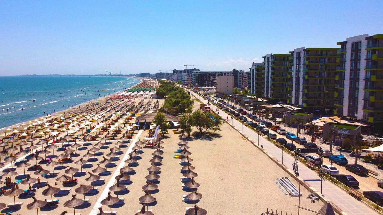 Fineloft Sea View Apartment-Spa N Pools Beach Resort Năvodari Kültér fotó