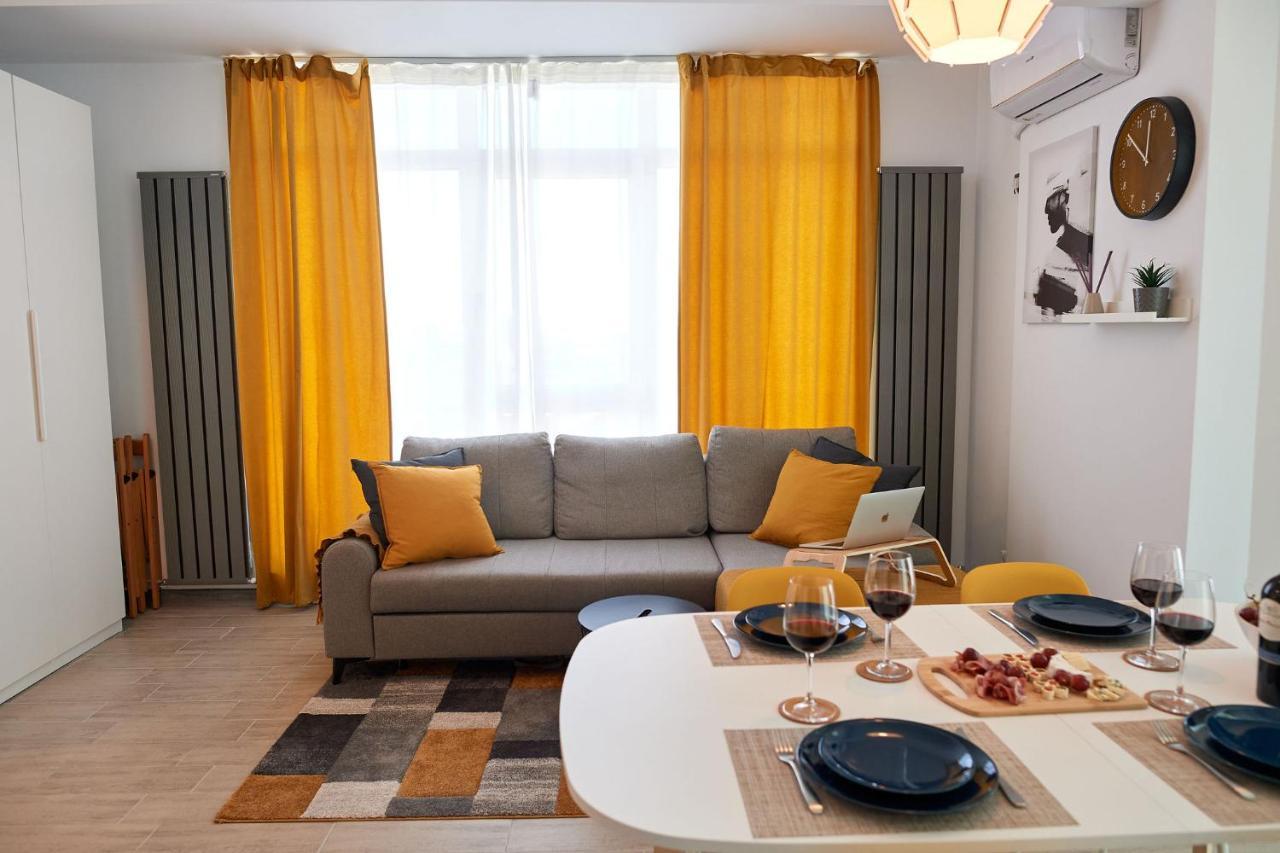Fineloft Sea View Apartment-Spa N Pools Beach Resort Năvodari Kültér fotó